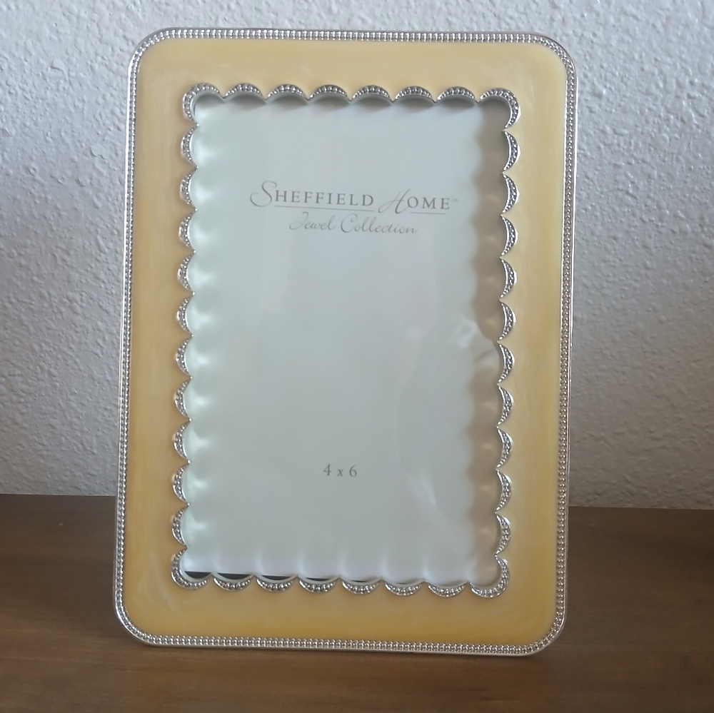 Sheffield Home Vintage Frame